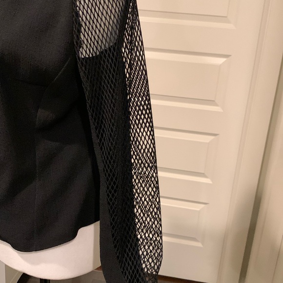 Women’s Blazer - Picture 12 of 16